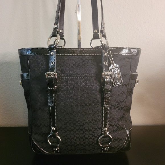 COACH Legacy Signature Jacquard Tote - Picture 1 of 12